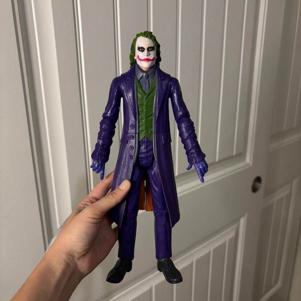 Dark Knight the Joker 85th anniversary 11'' action figure w/purple coat